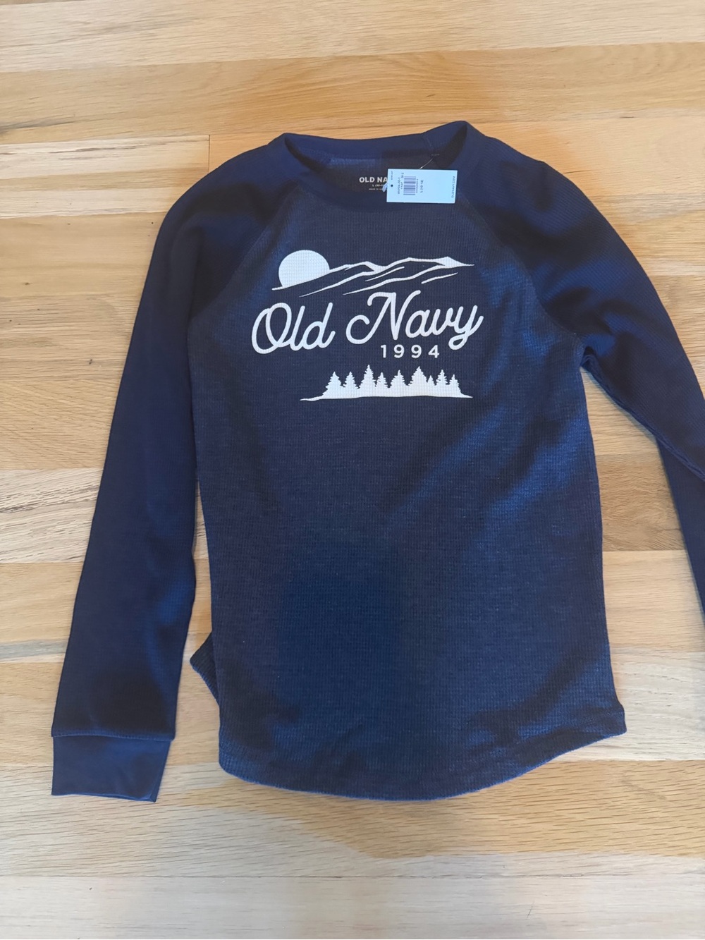 Old Navy Navy Blue Long-Sleeve Graphic Tee
